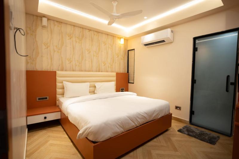 Sun Shine Palace